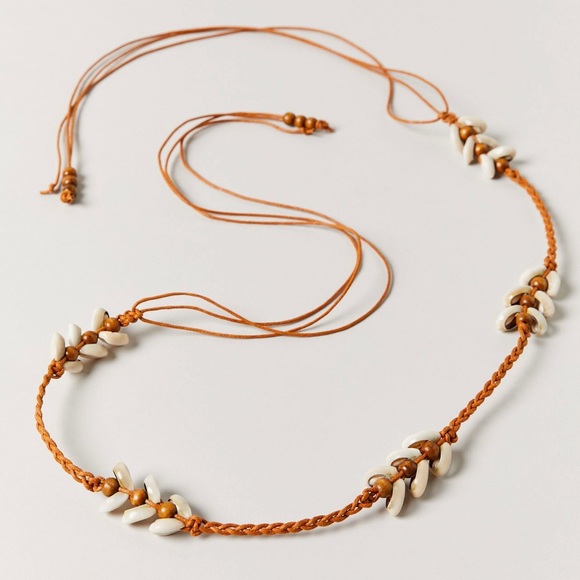 Shell-Embellished Tan Belt - Picture 2 of 2